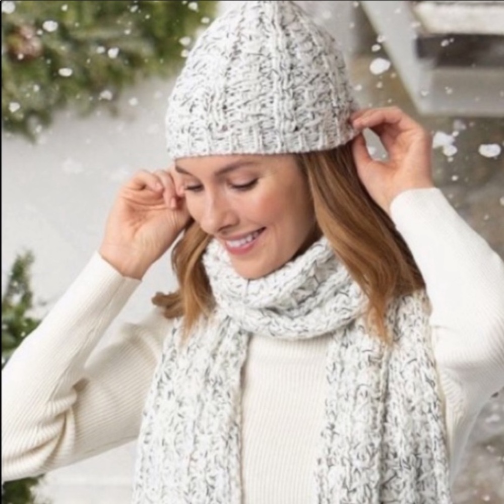 Apple  seed’s Fur ball beanie hat and scarf NWT
